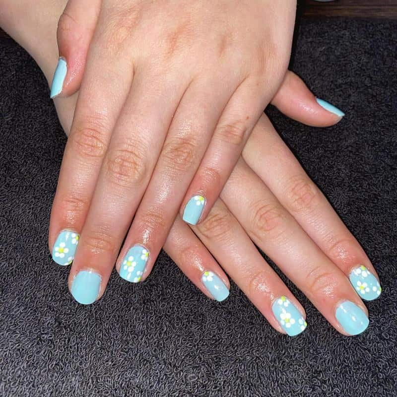 14-simple-but-cute-nail-ideas-for-kids